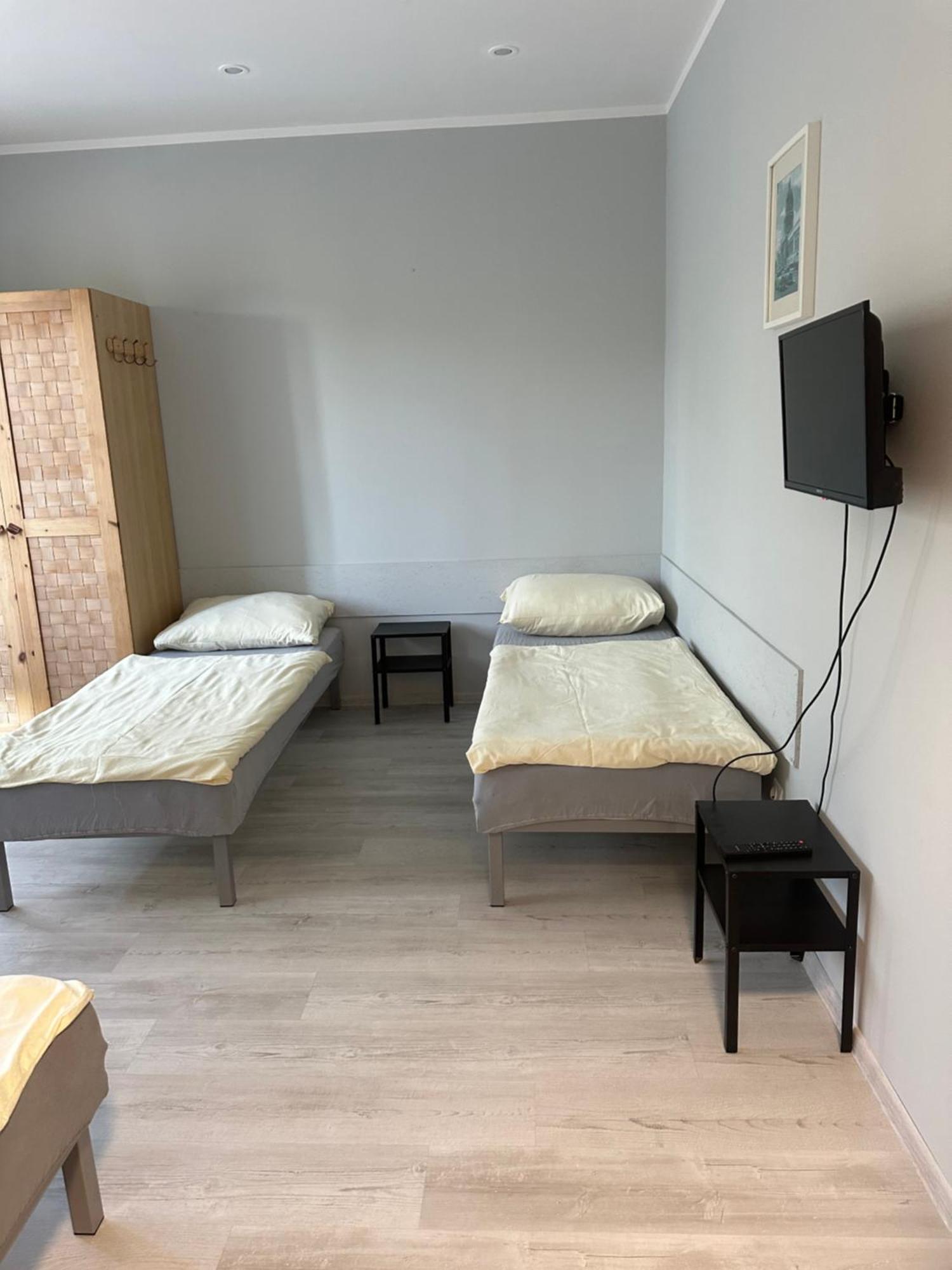 Hgs Home Noclegi Pracownicze Parking , Lazienki Gorzów Wielkopolski Εξωτερικό φωτογραφία