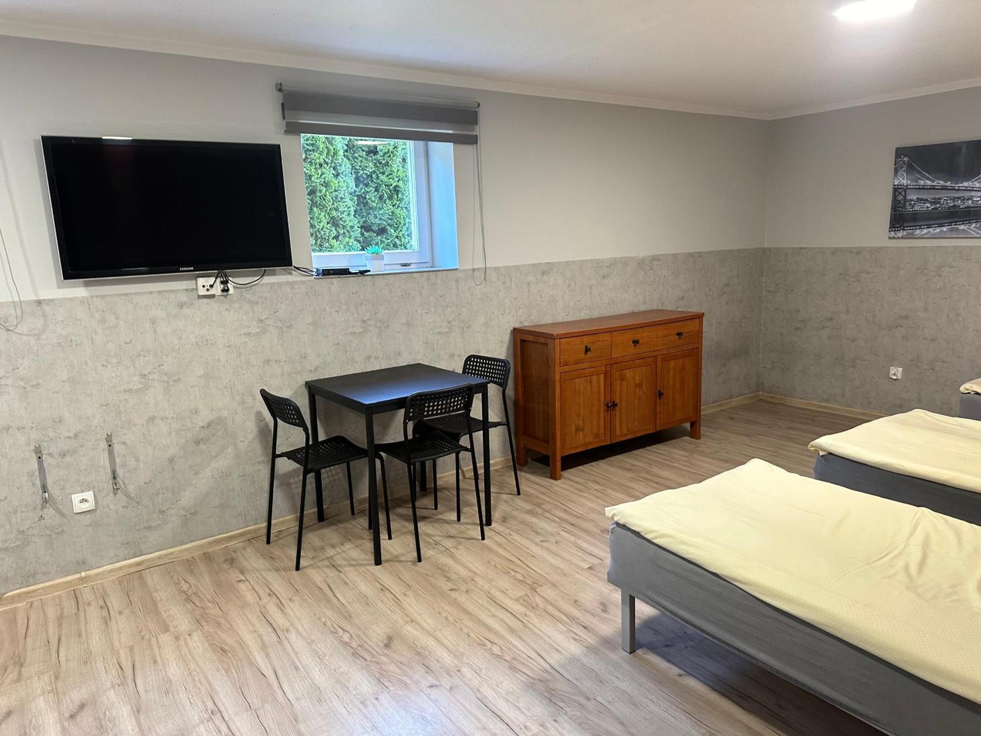 Hgs Home Noclegi Pracownicze Parking , Lazienki Gorzów Wielkopolski Εξωτερικό φωτογραφία